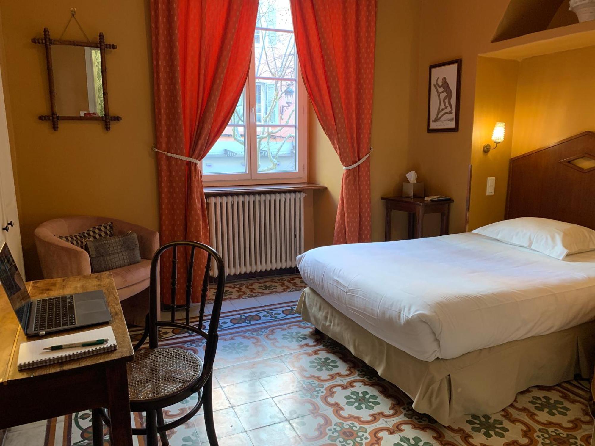 Hotel Central Bastia Bastia  Eksteriør billede